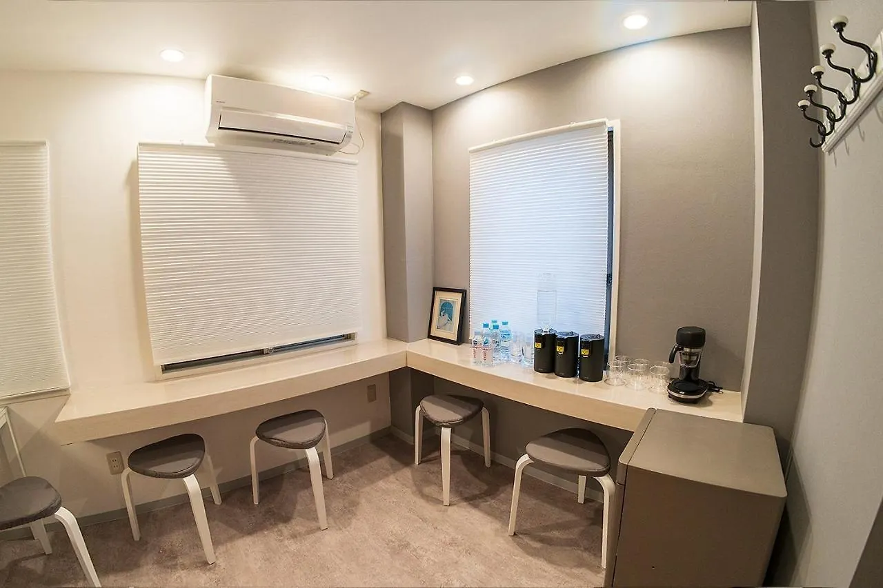 Business Hotel Kankokukan - Vacation Stay 41182V Tokyo Guest house